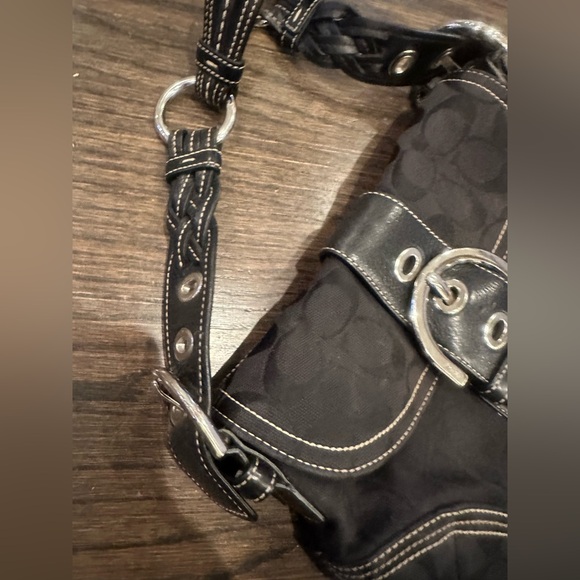 Black Coach Purse Shoulder Bag - Picture 4 of 12